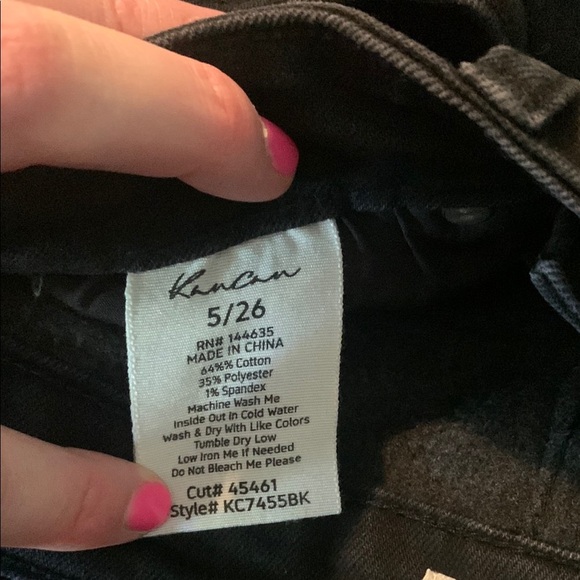 KanCan Black Boot Cut Jeans with Sleek Silhouette - Picture 3 of 6